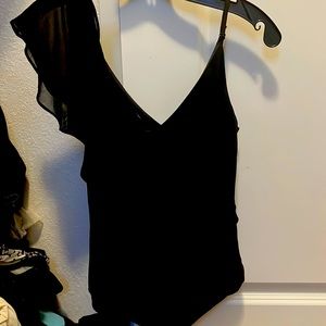 One shoulder ruffle body suit